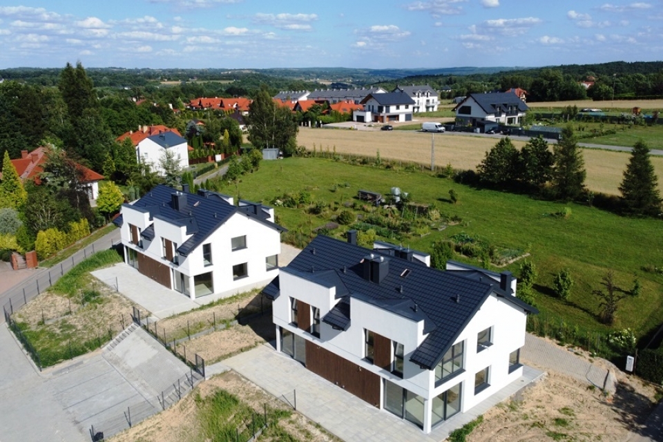 Gotowe domy z widokiem na Rzeszów /st.deweloperski