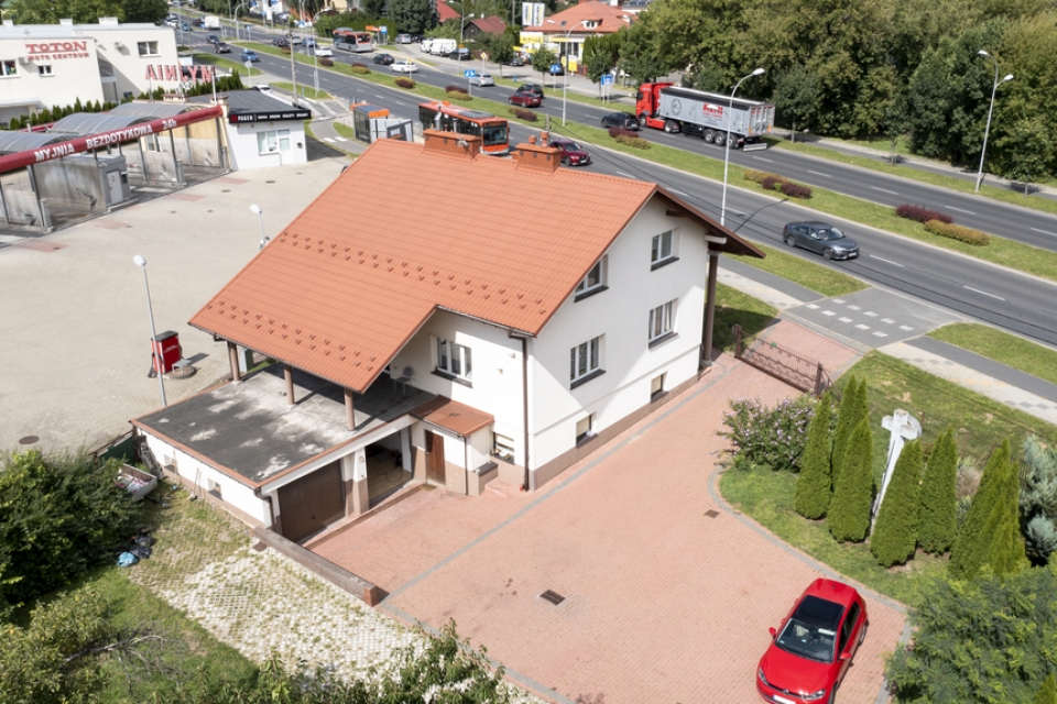 Dom pod działalność/zamieszkanie, ul. Warszawska