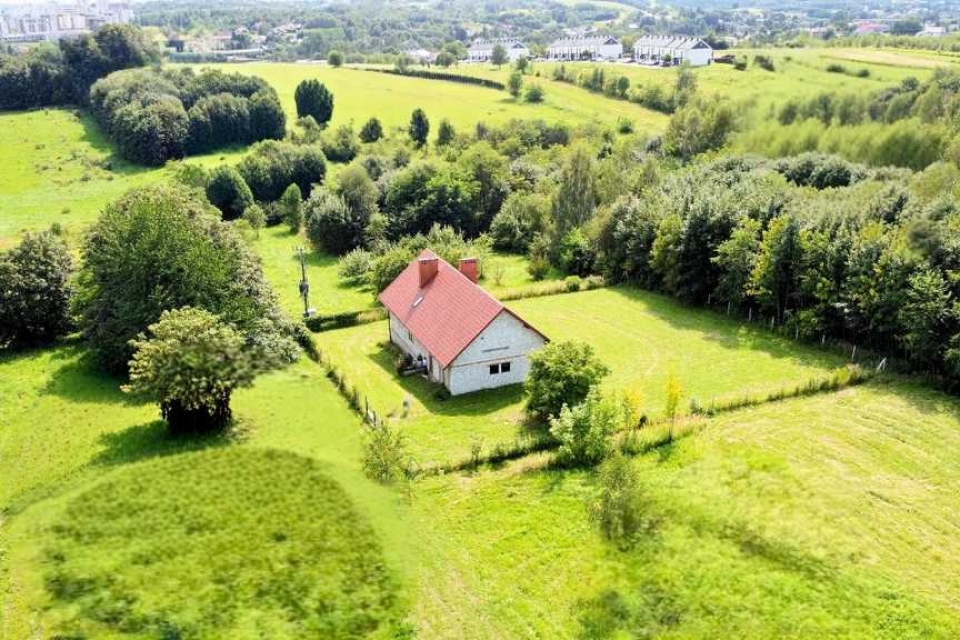Dom 146 m2 i 17 arów działki przy ul. Krakowskiej