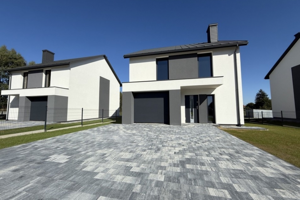 OSTATNI Gotowy dom w Olchowej |garaż|działka 4,8 a