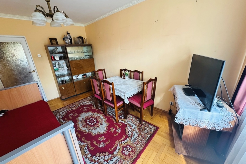 3 pokojowe mieszkanie w znakomitej lokalizacji