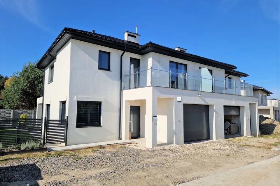 Bliźniak stan deweloperski |150 m2 | garaż