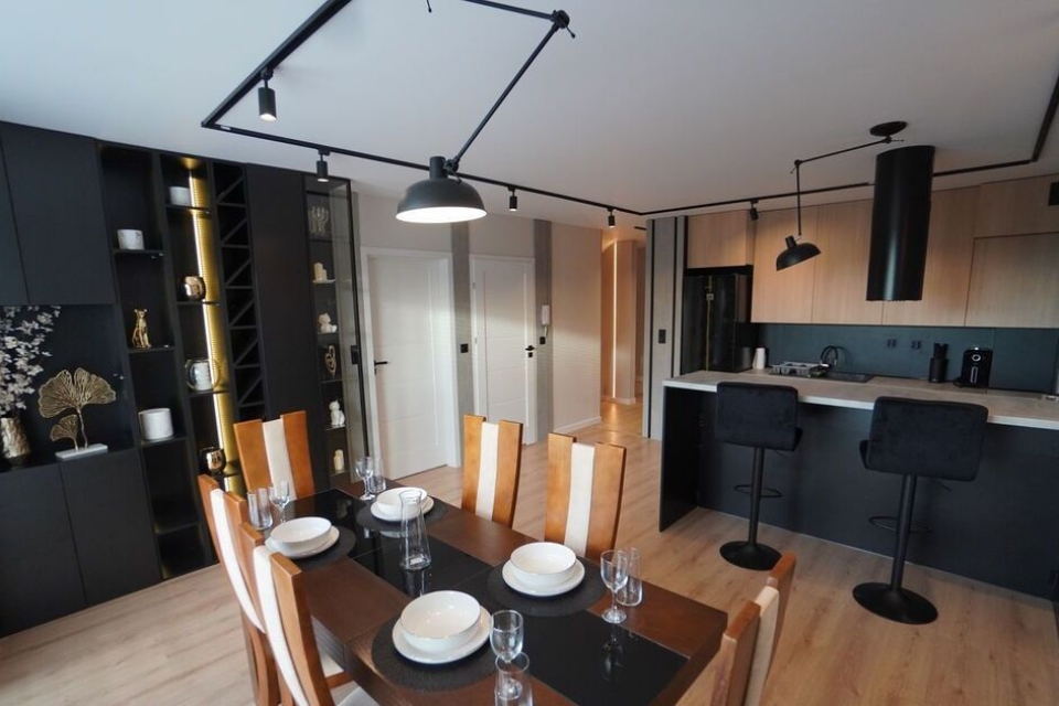 Dwupoziomowy apartament w znakomitej lokalizacji