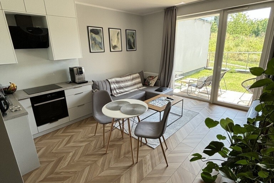 Ładne M3 z ogrodem i garażem