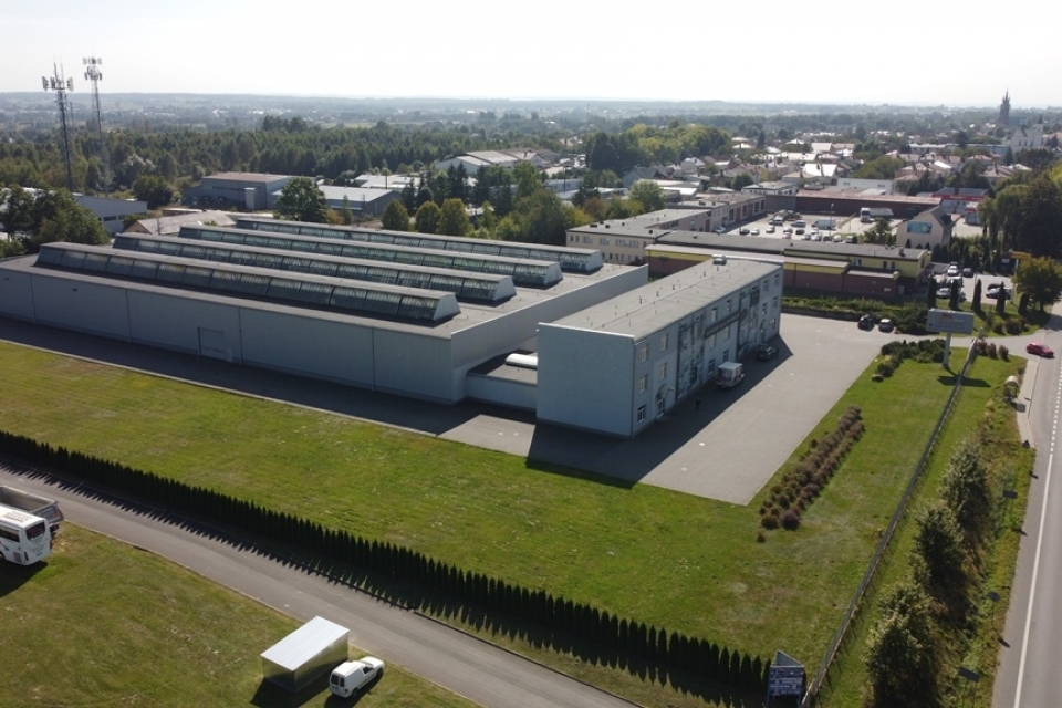 Budynek handlowo magazynowy 8805m2 Sokołów Młp.
