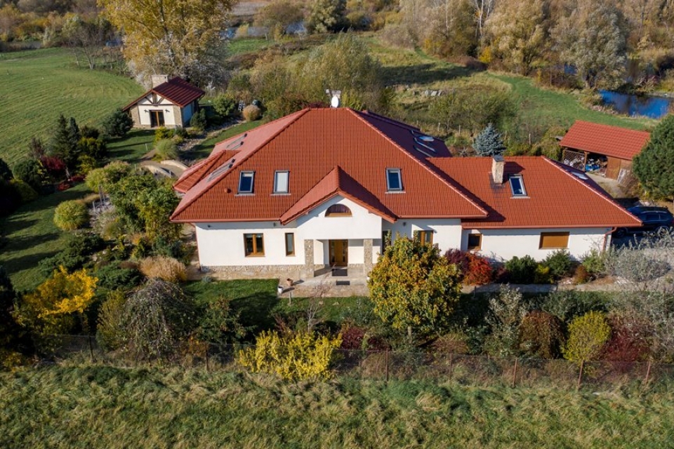 Dom Rzeszów ul. Kwiatkowskiego 273m2