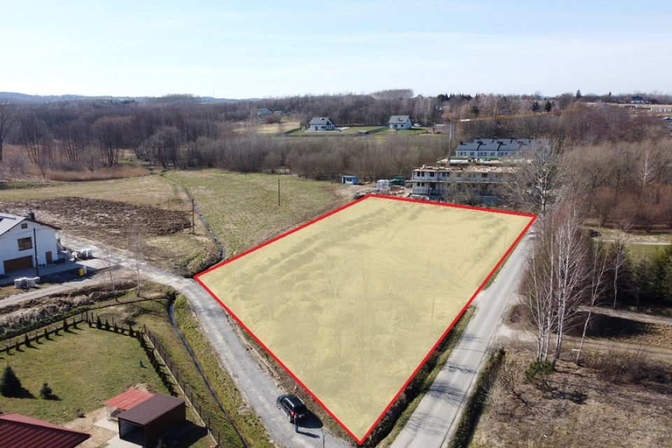Działka WZ pod 12 budynków dwulokalowych, Budziwój