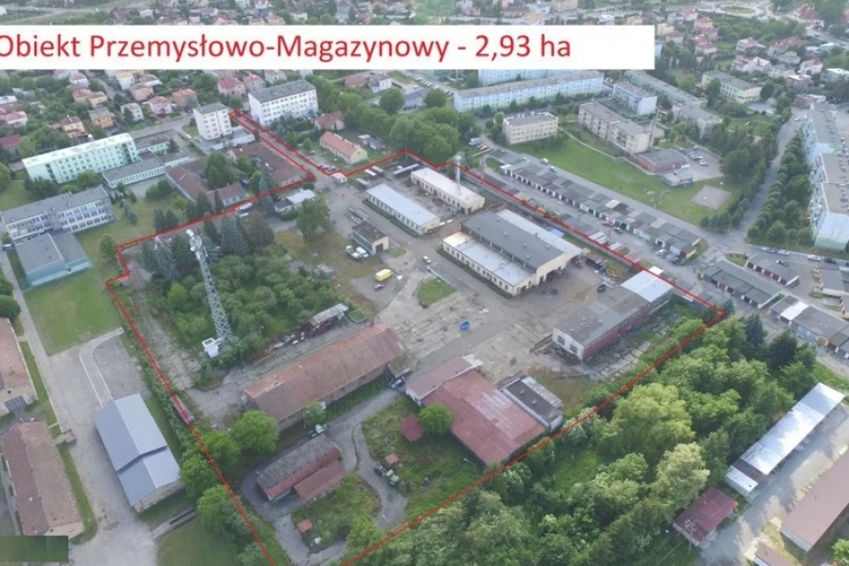 BUDYNEKI PRODUKCYJNEpowierzchni5100m2działka 2,9ha