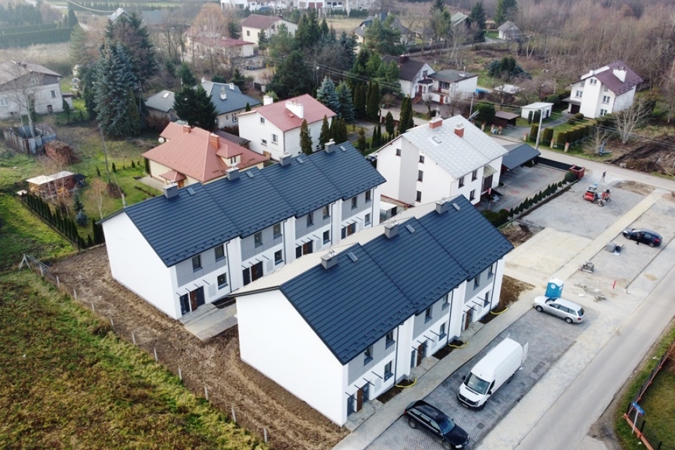 Gotowe mieszkania w świetnej lokalizacji + strych